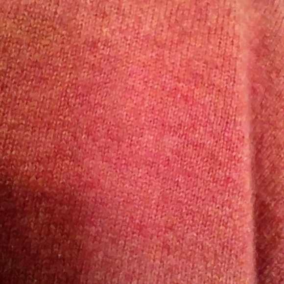 Tahari V-Neck Sweater - Warm Heather Orange Cashmere Sz L - Picture 3 of 6